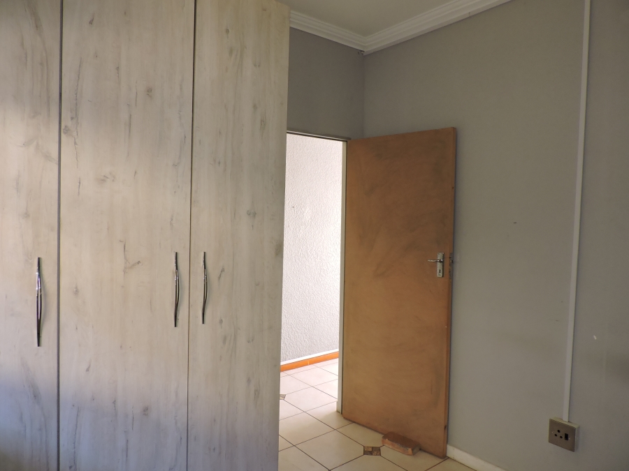 2 Bedroom Property for Sale in Glenlilly Western Cape